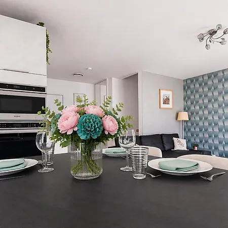 Appartement Panorama & Sky Duplex, Paris Skyline Clamart